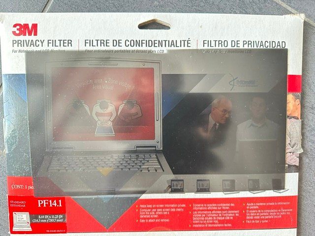 Ritocchi & pellicole di protezione: 3M Privacy Filter PF14.1 neu – Nuovo (secondo la descrizione) da Feldbach venduto da CDF10 1