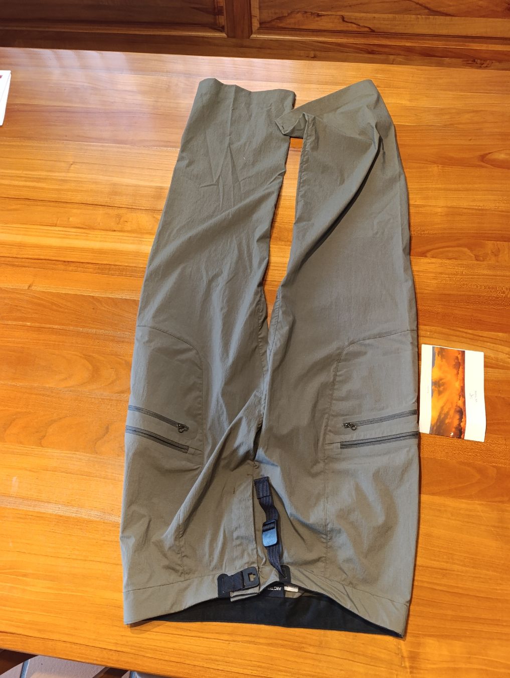Arcteryx Pantaloni: Arcteryx Wanderhose Damen  – Nuovo (secondo la descrizione) da Oberarth venduto da sil_9dfs