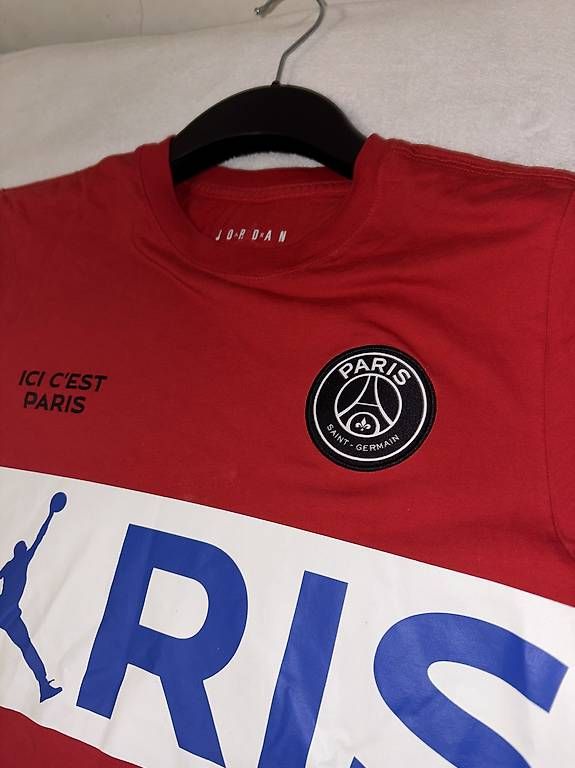 Nike T-shirt: Différents t-shirt à 5 CHF – Usato da Lausanne venduto da ahm_9l9k 1