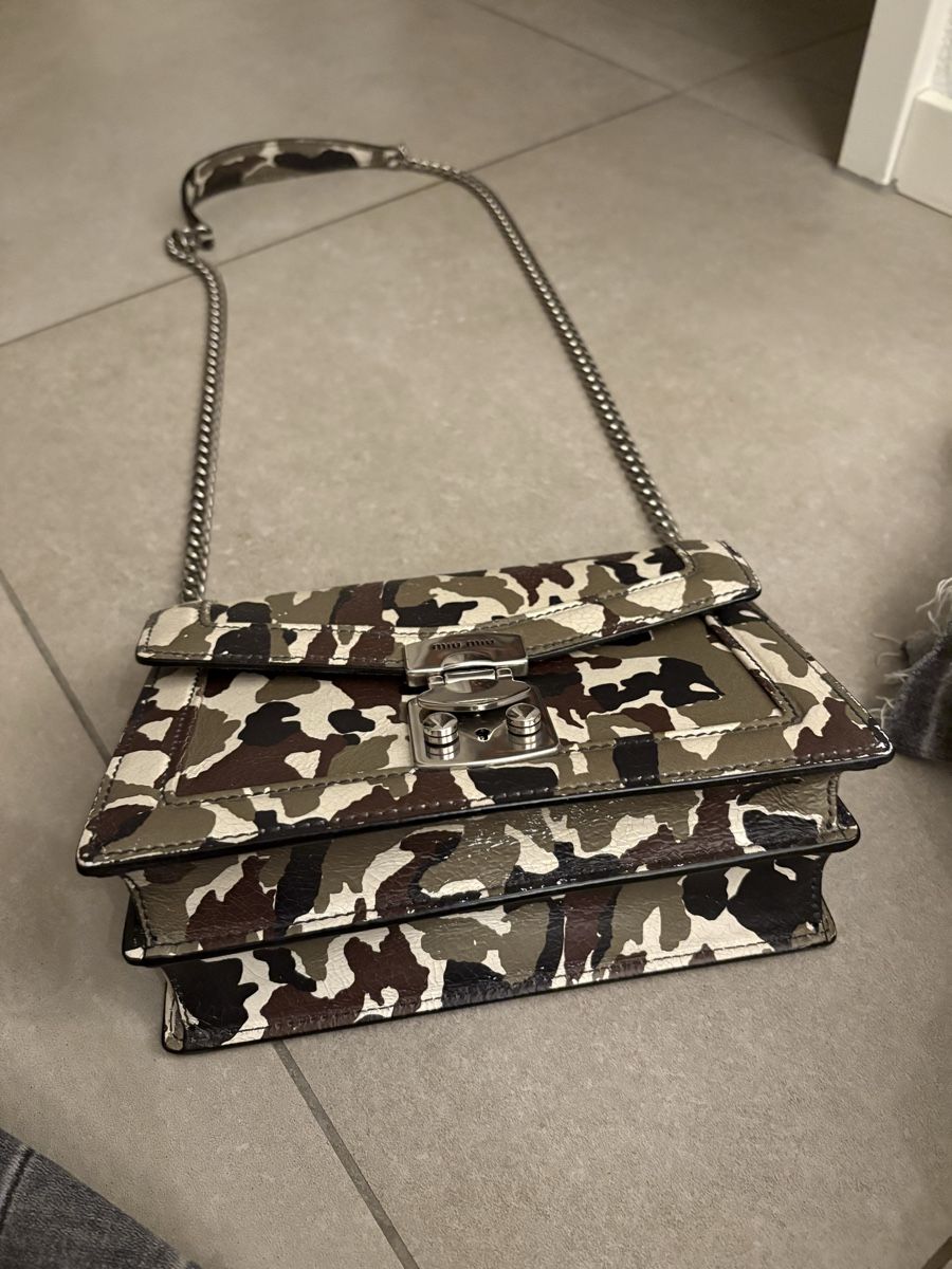 Miu Miu Borse da donna: MIU MIU Tasche – Usato da Zunzgen venduto da mel_y6w2 4