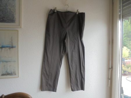 Elegante Stoffhose Gr. 44, Grau