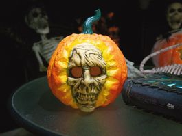 EUROPALMS Halloween Totenkopf-Kürbis, 26cm