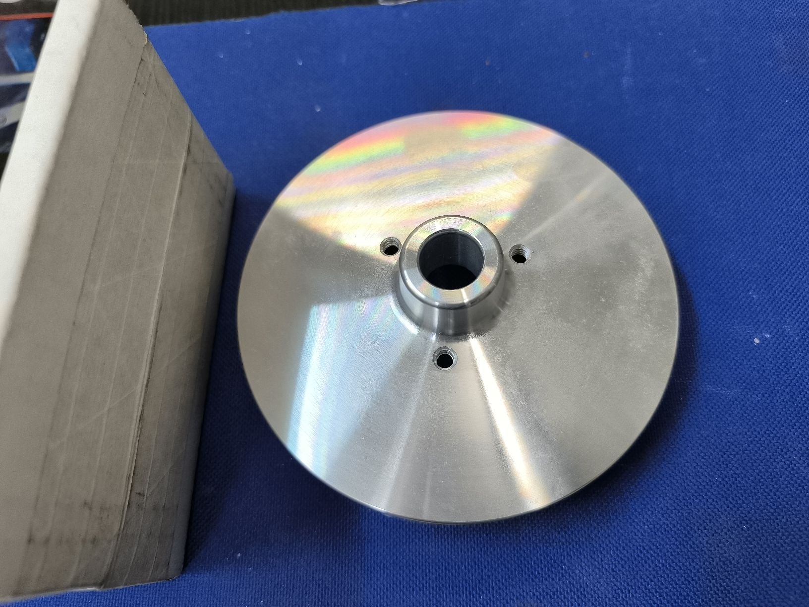 Chevrolet Tutti pezzi di ricambio auto: March Performance Powersteering Pulley 624 Neu Chevy div.  – Nuovo e nell'imballaggio originale da Oberwil b. Zug venduto da Gto469 1