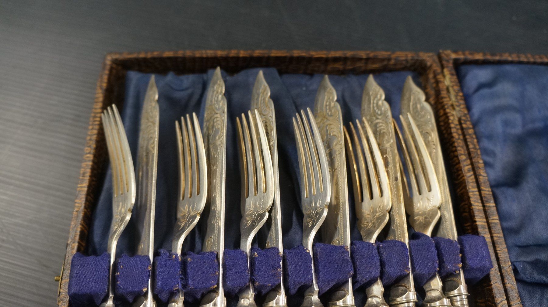 Set di posate: Antikes Fischbesteck – Usato da Basel venduto da bk_brockibasel 1