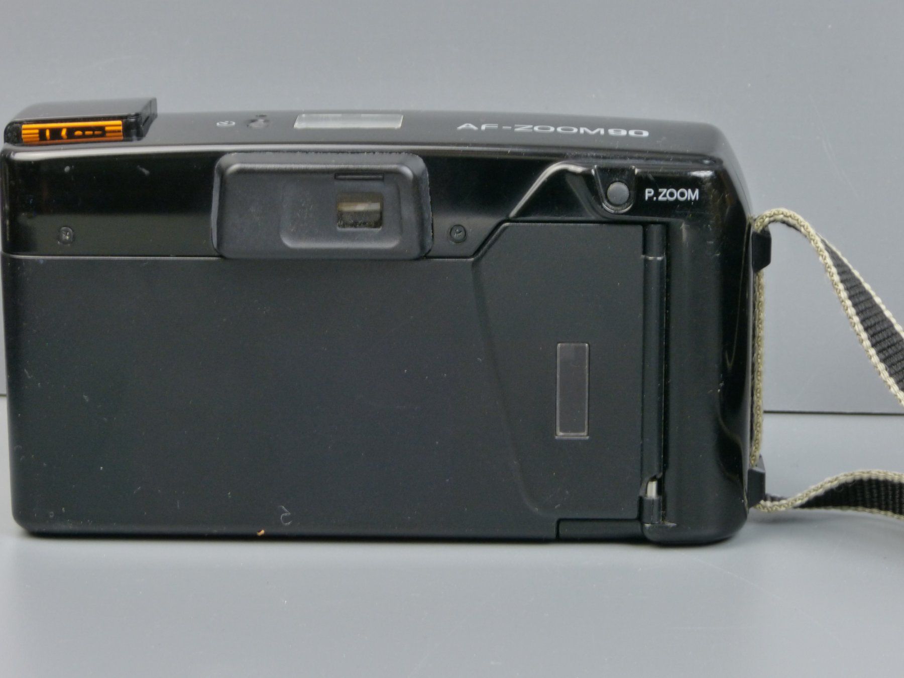 Minolta Fotocamera: Minolta Zoom 90 Kompaktkamera. Teildefekt. Bitte lesen – Usato da Rheineck venduto da mur.man 4