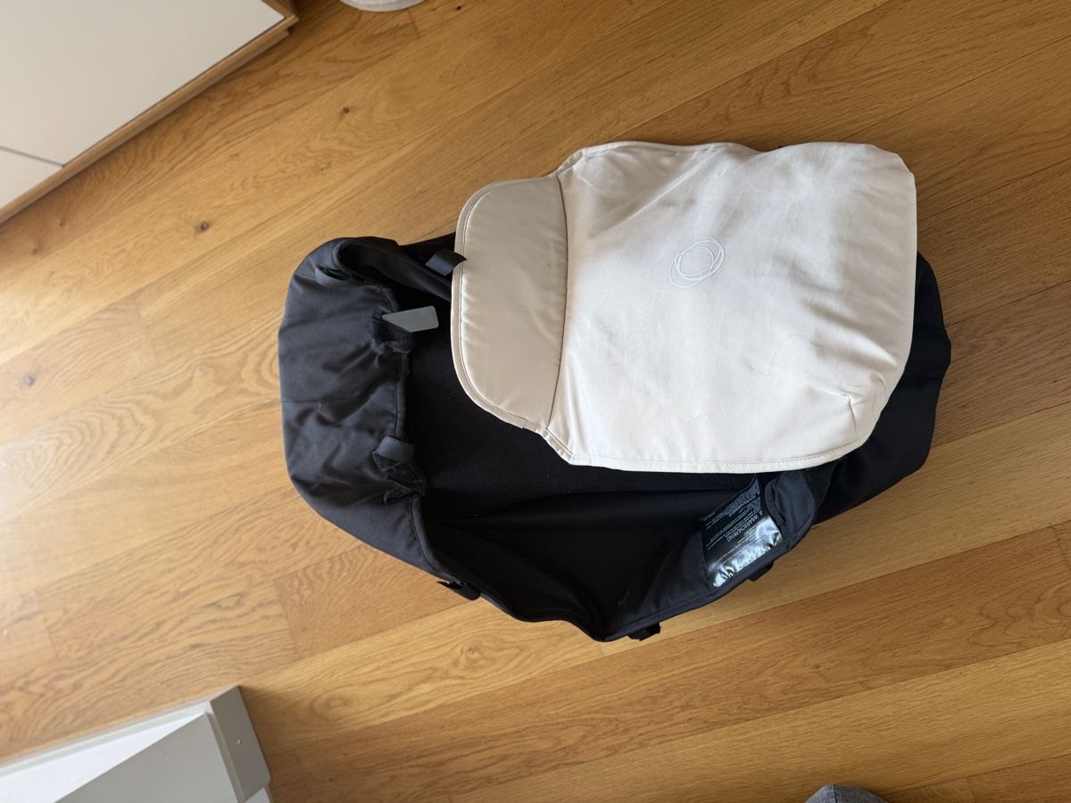 Bugaboo Berceaux: Bugaboo Bassinet – D'occasion à Zürich par PetiteSeller 1