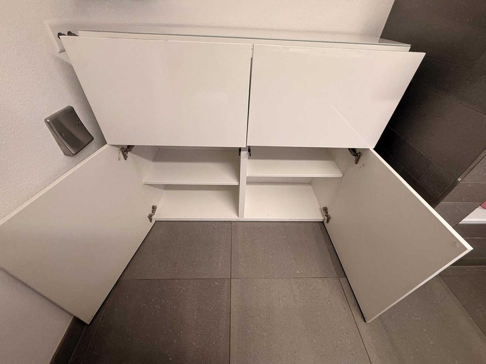 Scaffali: IKEA BESTA – Usato da Frauenfeld venduto da erkutdere 1