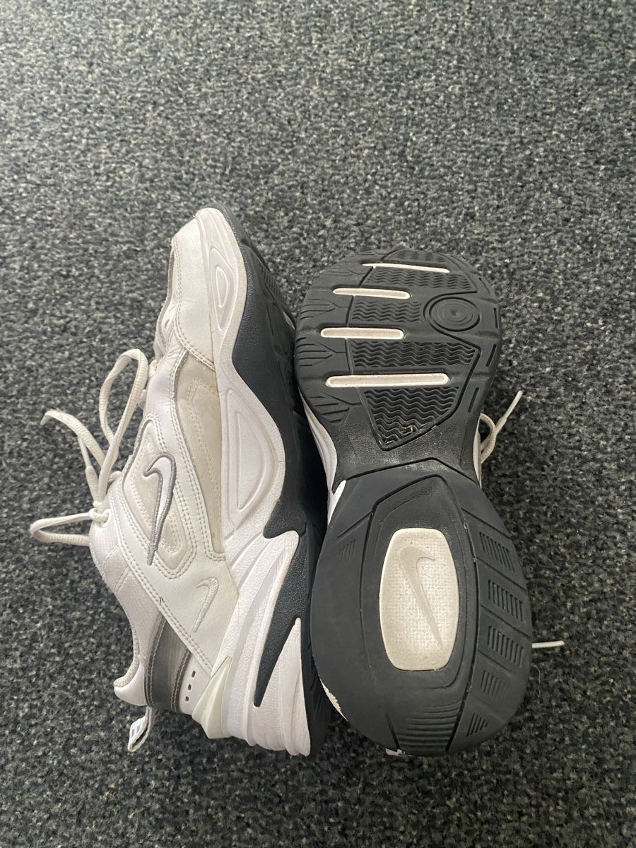 Nike Chaussures hommes: Nike Schuhe – D'occasion à Boll par schueleli 2