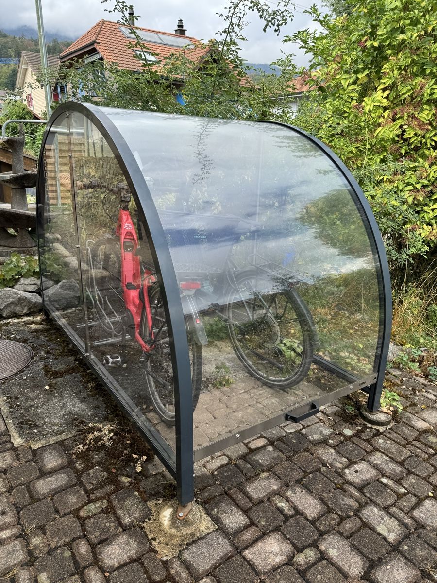 Abris: Velounterstand Igloo – D'occasion à Lengnau BE par Hebra 1