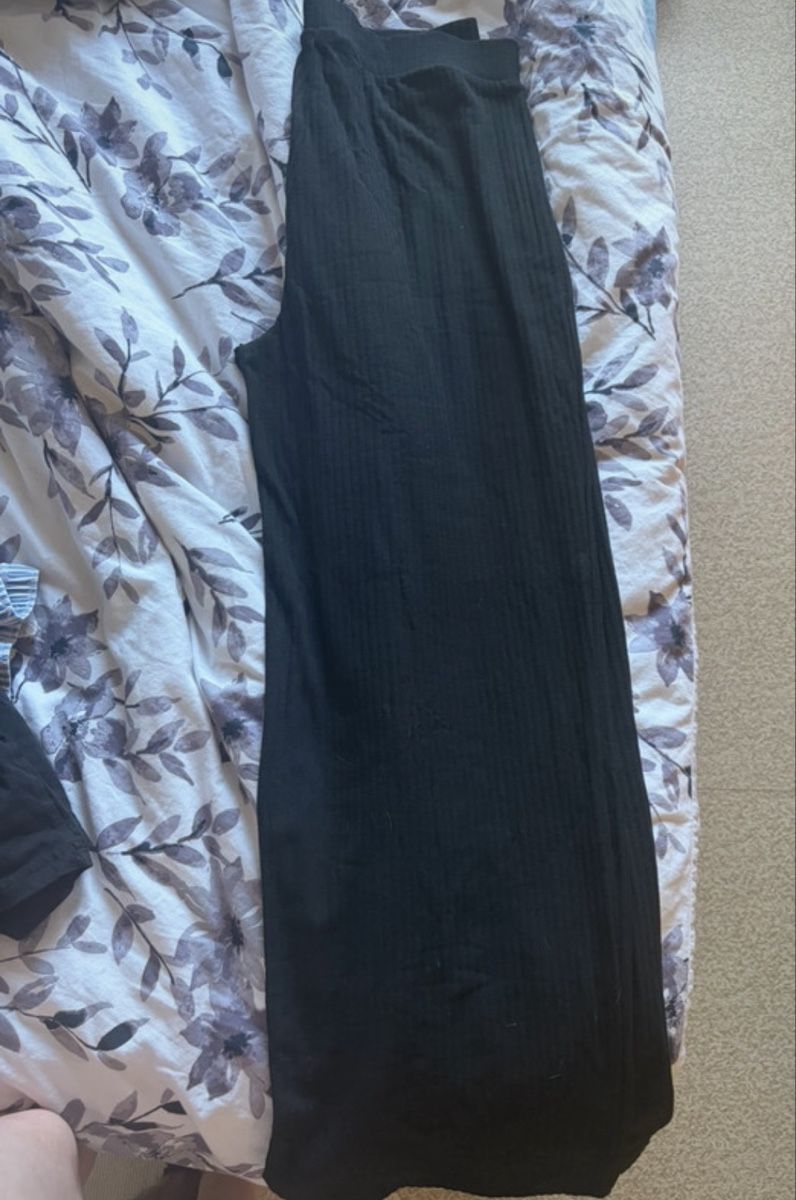 Only Hosen: Only Wide Leg Hose  – Neu und originalverpackt aus Basel von Brunner.T 2