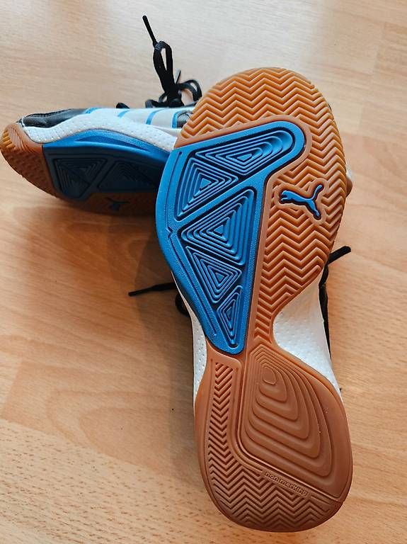 Scarpe per ragazzi: Hallenschuhe PUMA Gr.37 (eher 36) – Usato da Dietikon venduto da Haryhasle2005 4