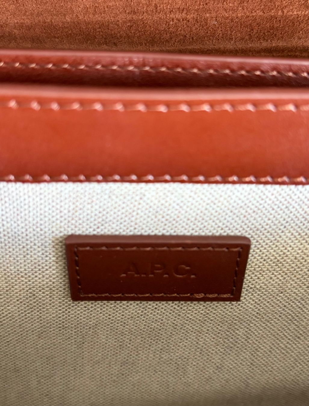 Apc Borse da donna: A.P.C. Grace Maxi Bag – Usato da Zürich venduto da chat_noir 4