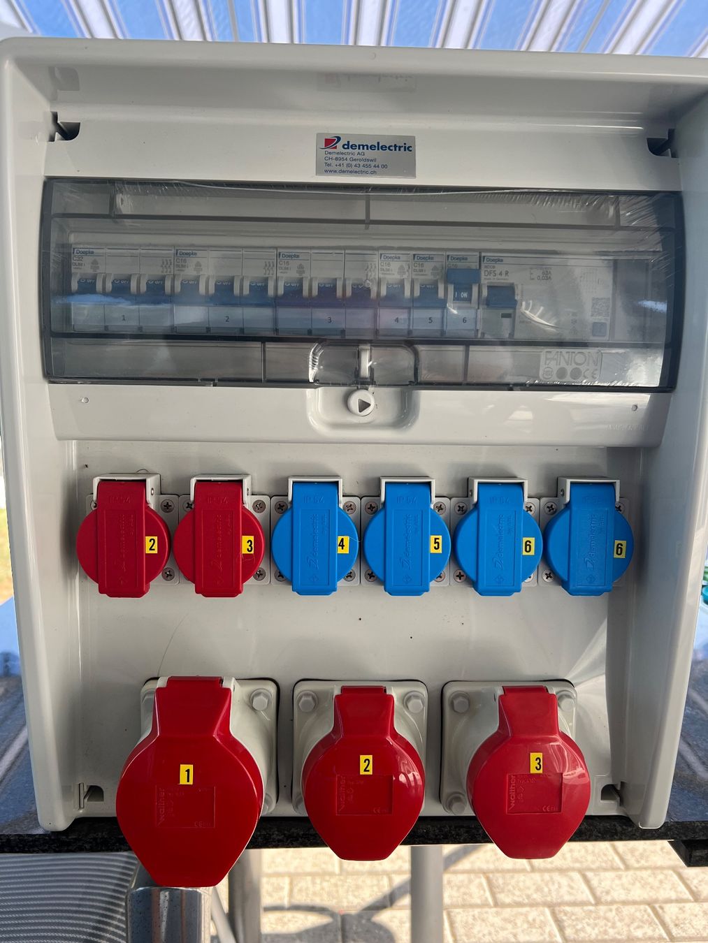 Elektrotechnik: Stromverteiler 63 A  Demelectric AG – Neu (gemäss Beschreibung) aus Sulgen von peterpeterli