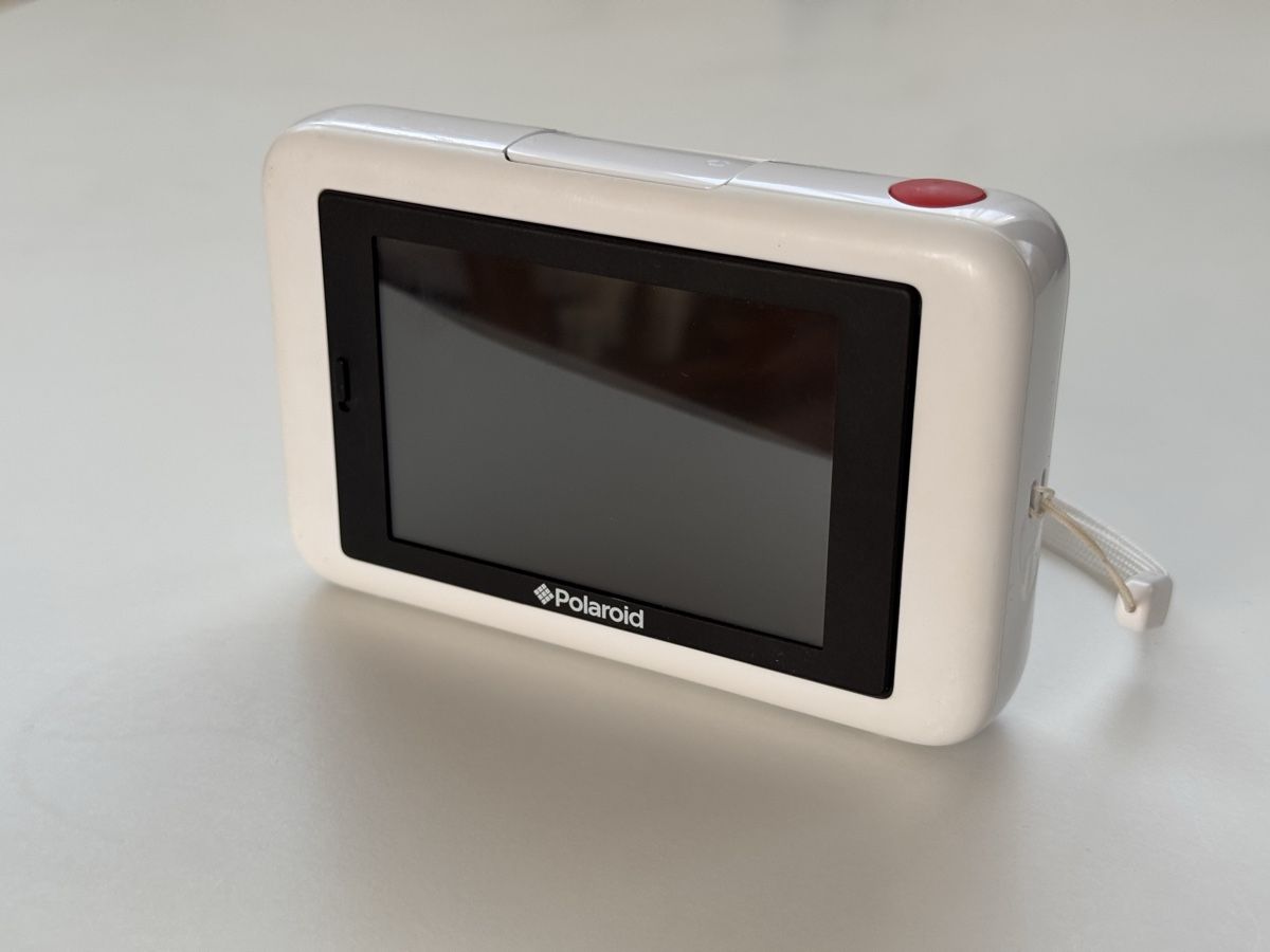 Polaroid Kamera: Polaroid Snap Touch Sofortbildkamera weiss – Gebraucht aus Siebnen von Guesswho 1
