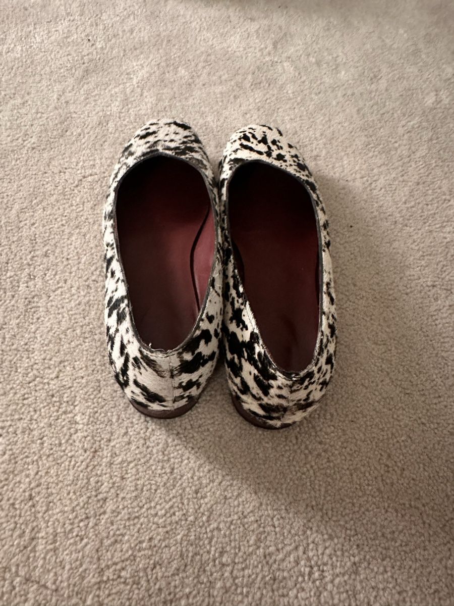 Scarpe da donna: Ballerina Flats Kuhmuster / Fell – Usato da Zürich venduto da ell_vm 2