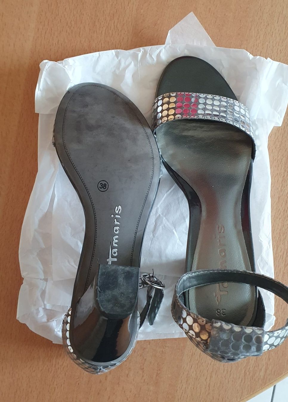 Scarpe da donna: Schuhe & Accessoires – Usato da Wittenbach venduto da vane.huerli 3