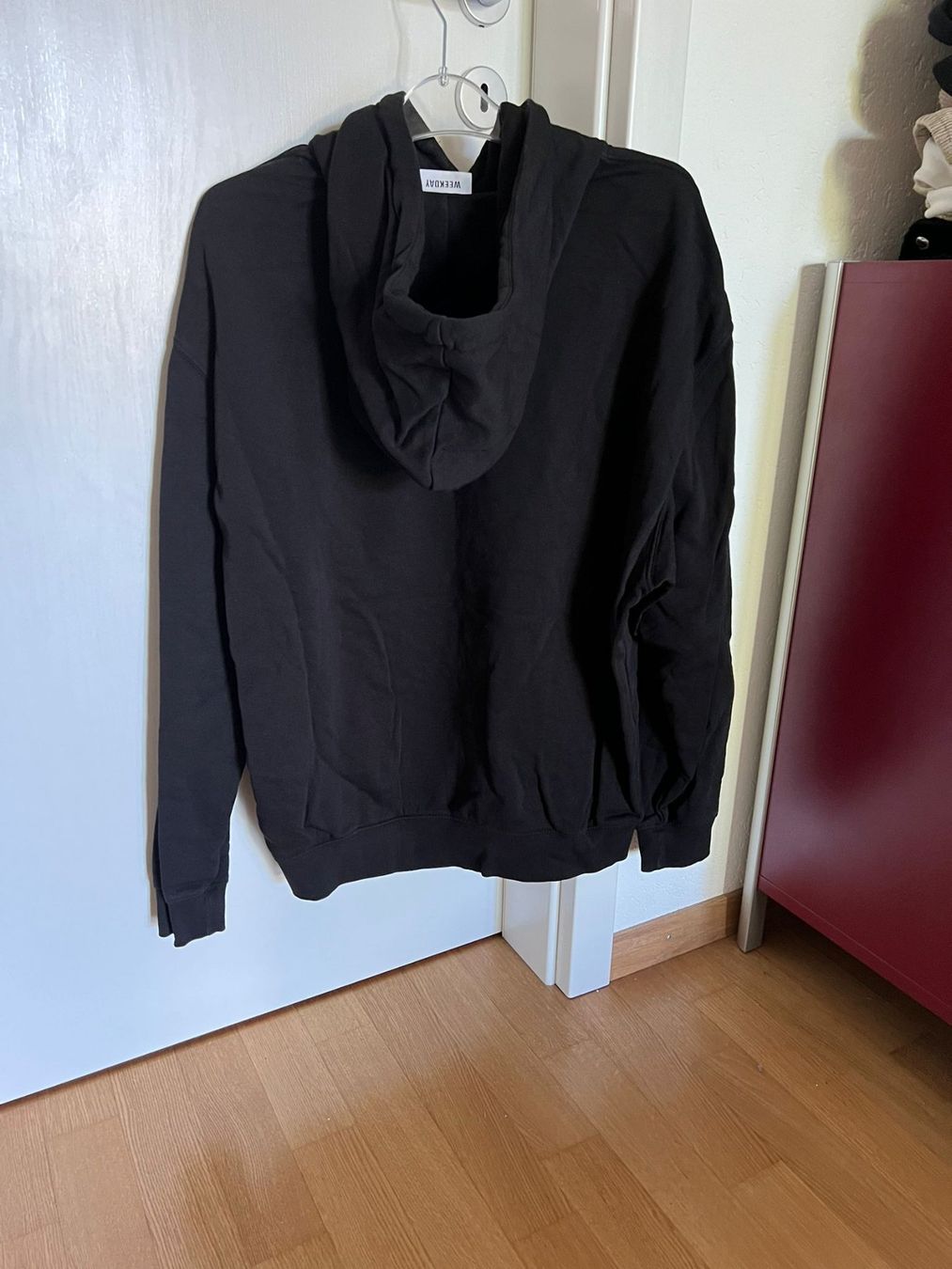 Weekday Maglioni & Felpe: Weekday Hoodie Size S – Nuovo (secondo la descrizione) da Hettlingen venduto da lou_c27x 1