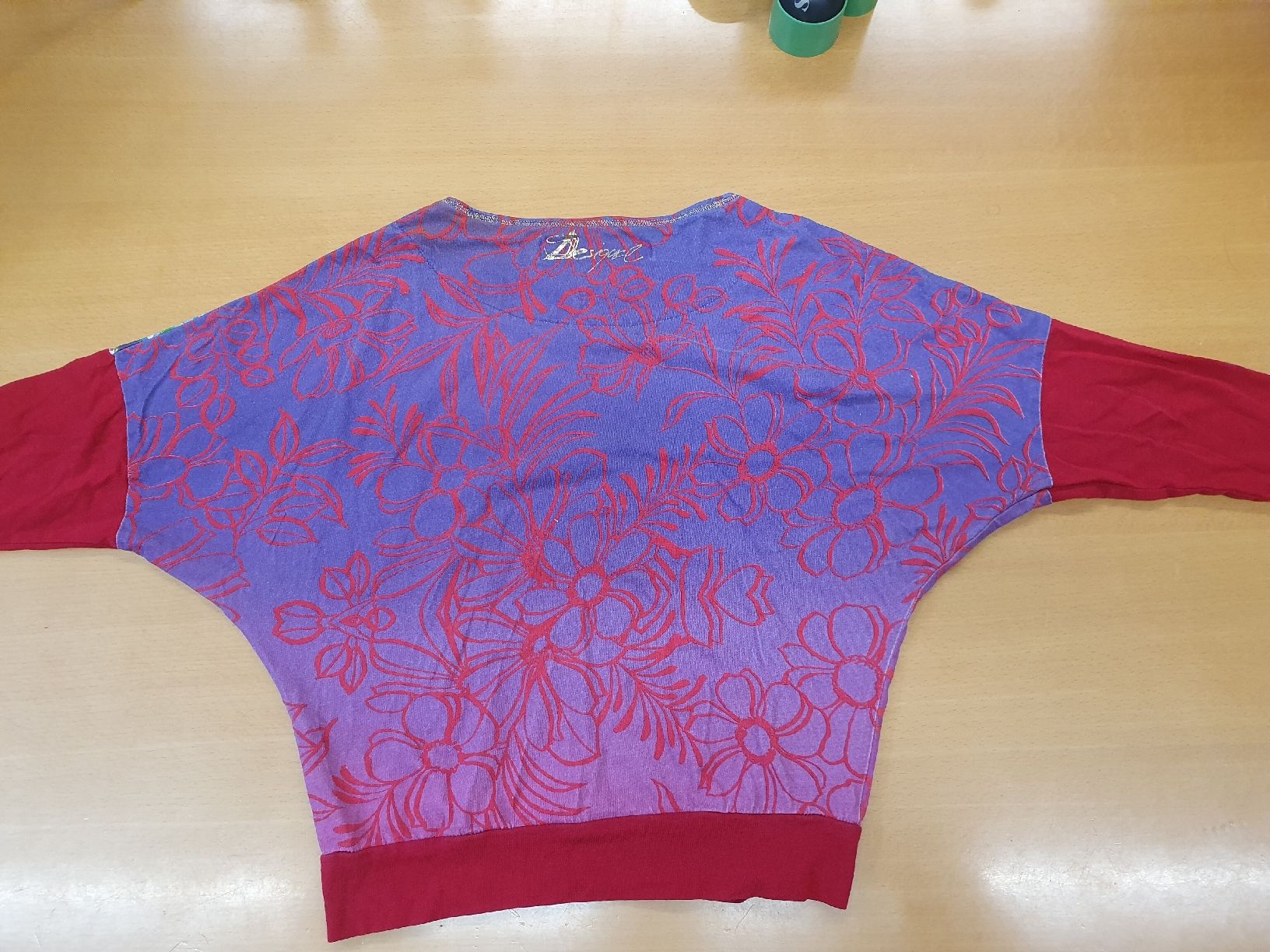 Desigual Pullover & Sweatshirts: Desigual pulli dünner stoff mädchen gr 7/8 jahre – Gebraucht aus Thun von Yuma84 4