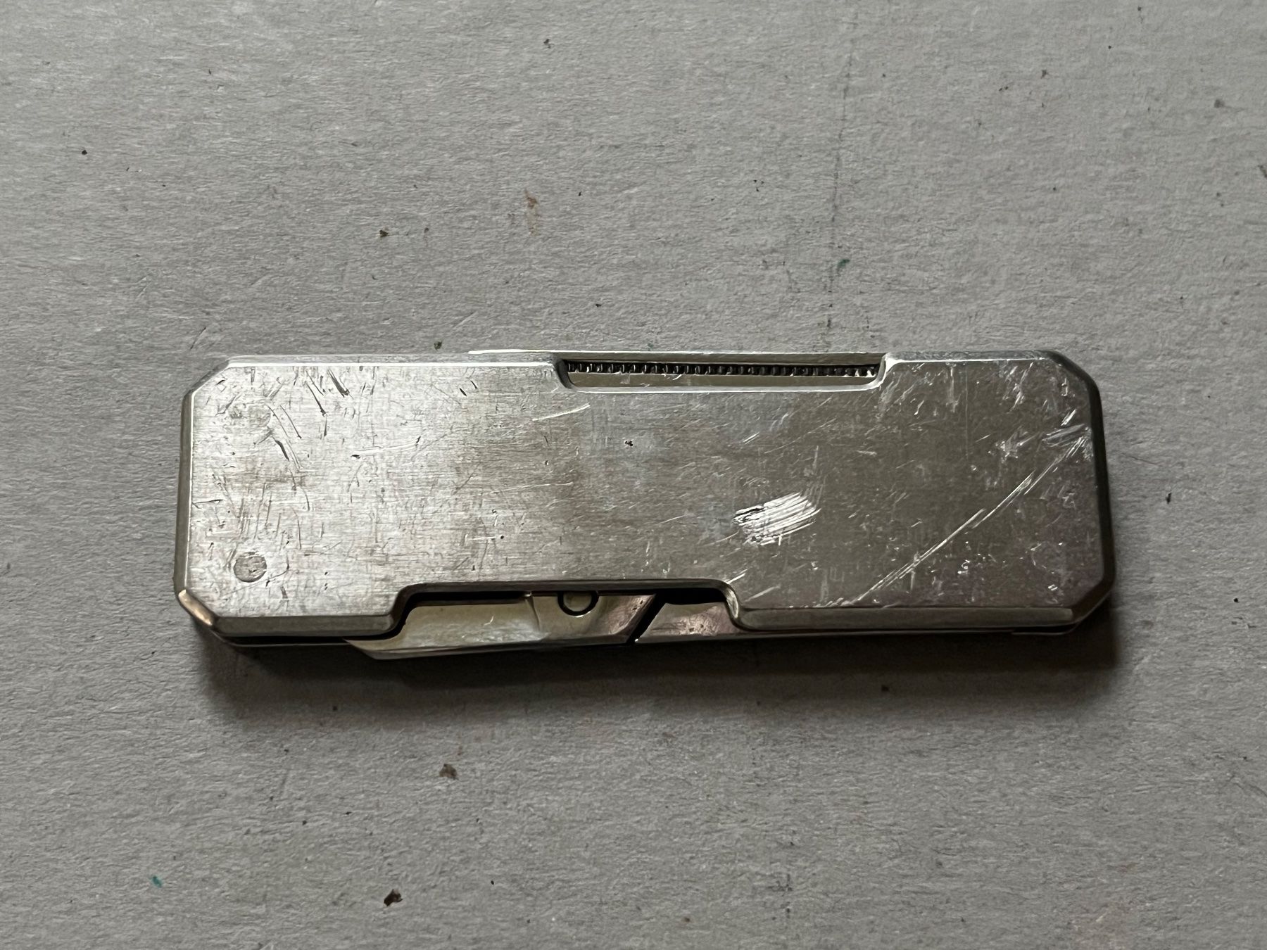 Couteaux de poche: Sackmesser 60 mm - AUTO METER AG – D'occasion à Zürich par FV.vintage 4