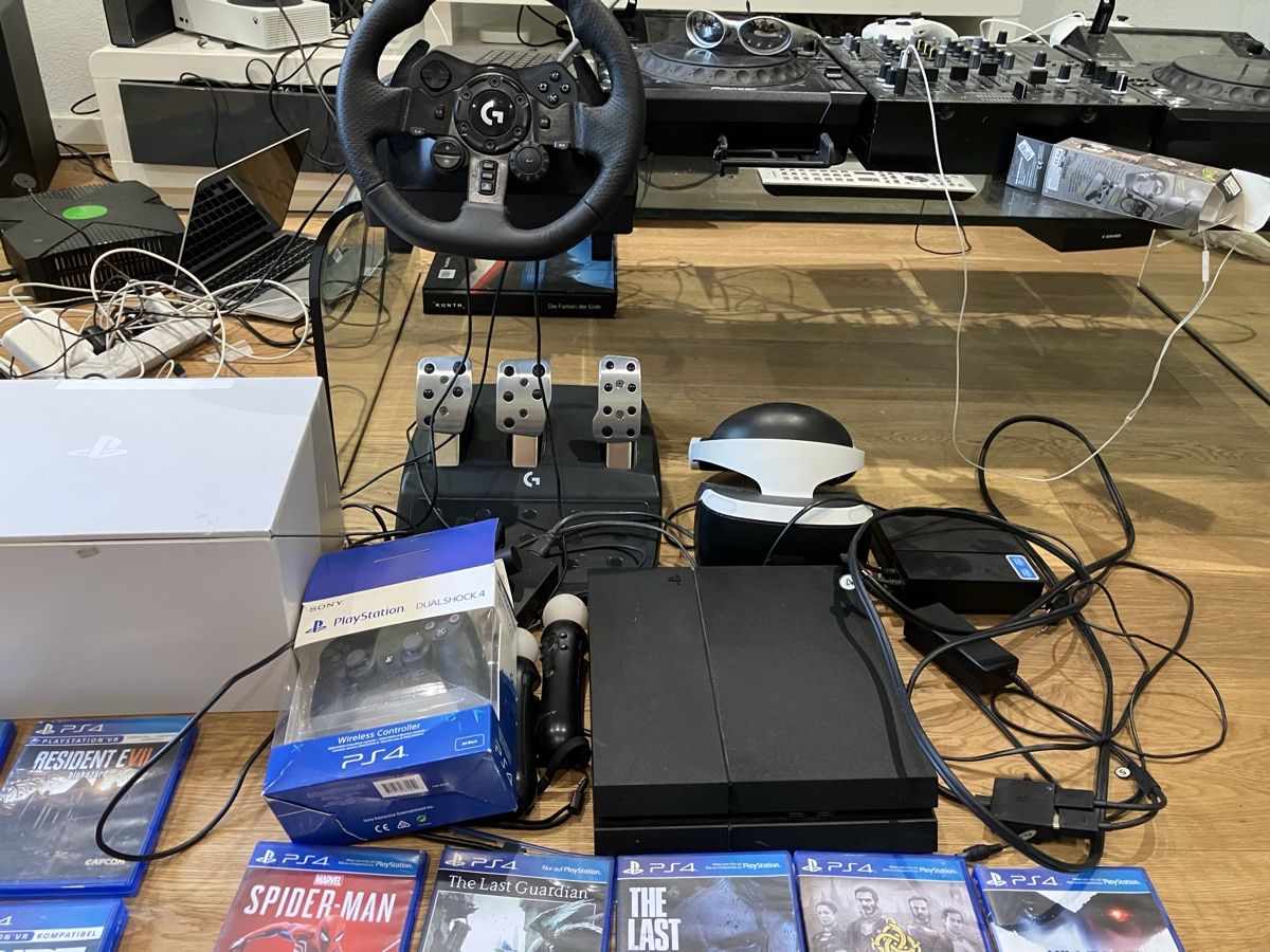 Sony Console: PlayStation 4 1 TB full set – Usato da Bern venduto da gos_v7yj 8