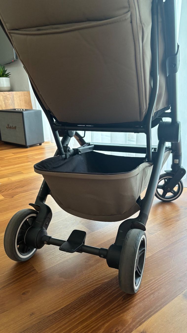 Joolz Carrozzine: Joolz Aer+ plus sage green – Usato da Henau venduto da MioT 8