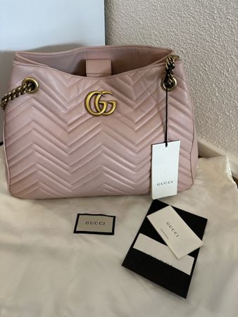 GUCCI MARMONT GG CHAIN SHOPPER -PUDERROSA-WUNDERSCHÖN