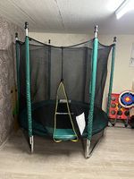 Trampolin