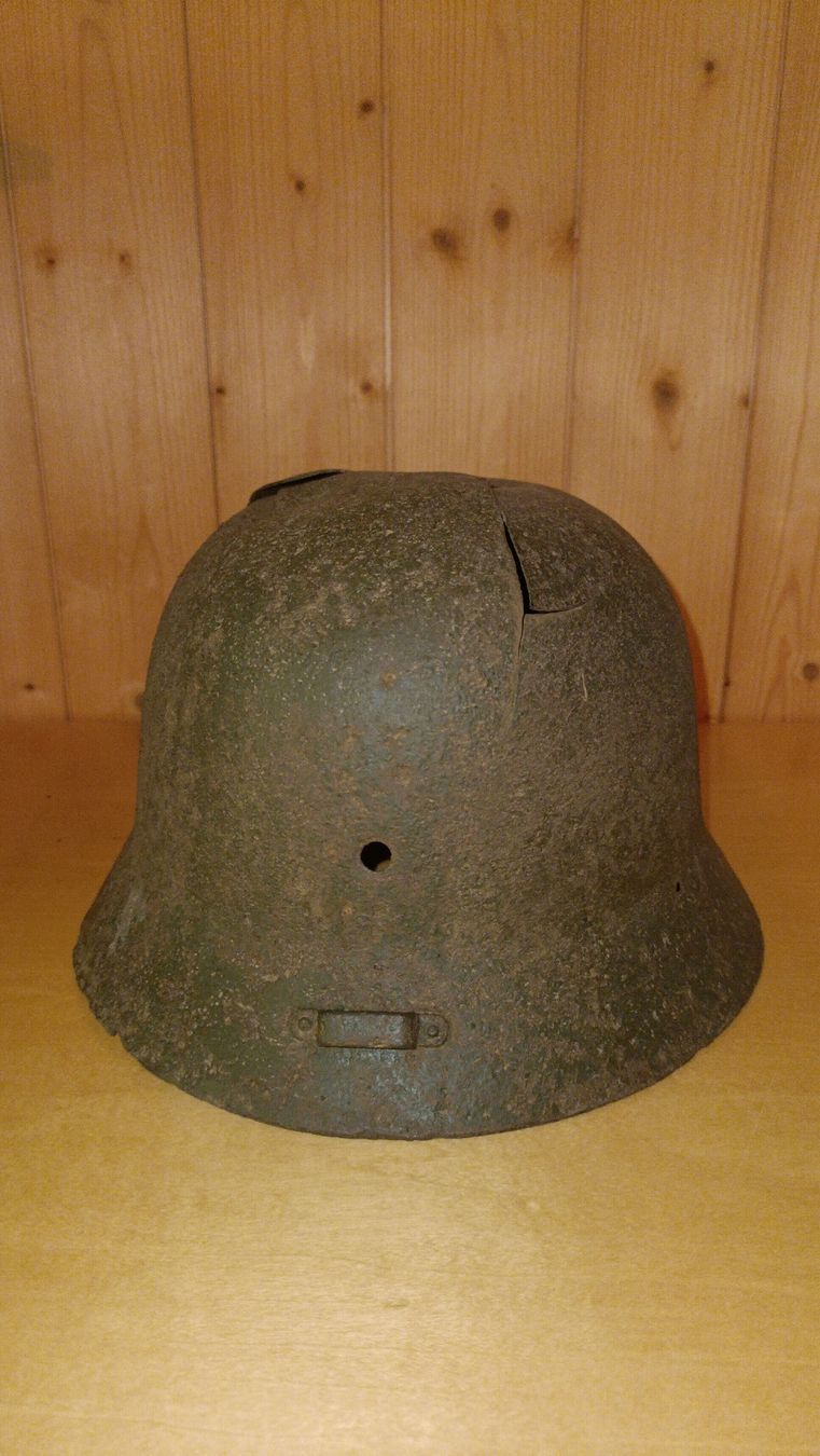 Uniformi: Finnischer Stahlhelm – Difettoso da Grindelwald venduto da sdb_yc5m 2