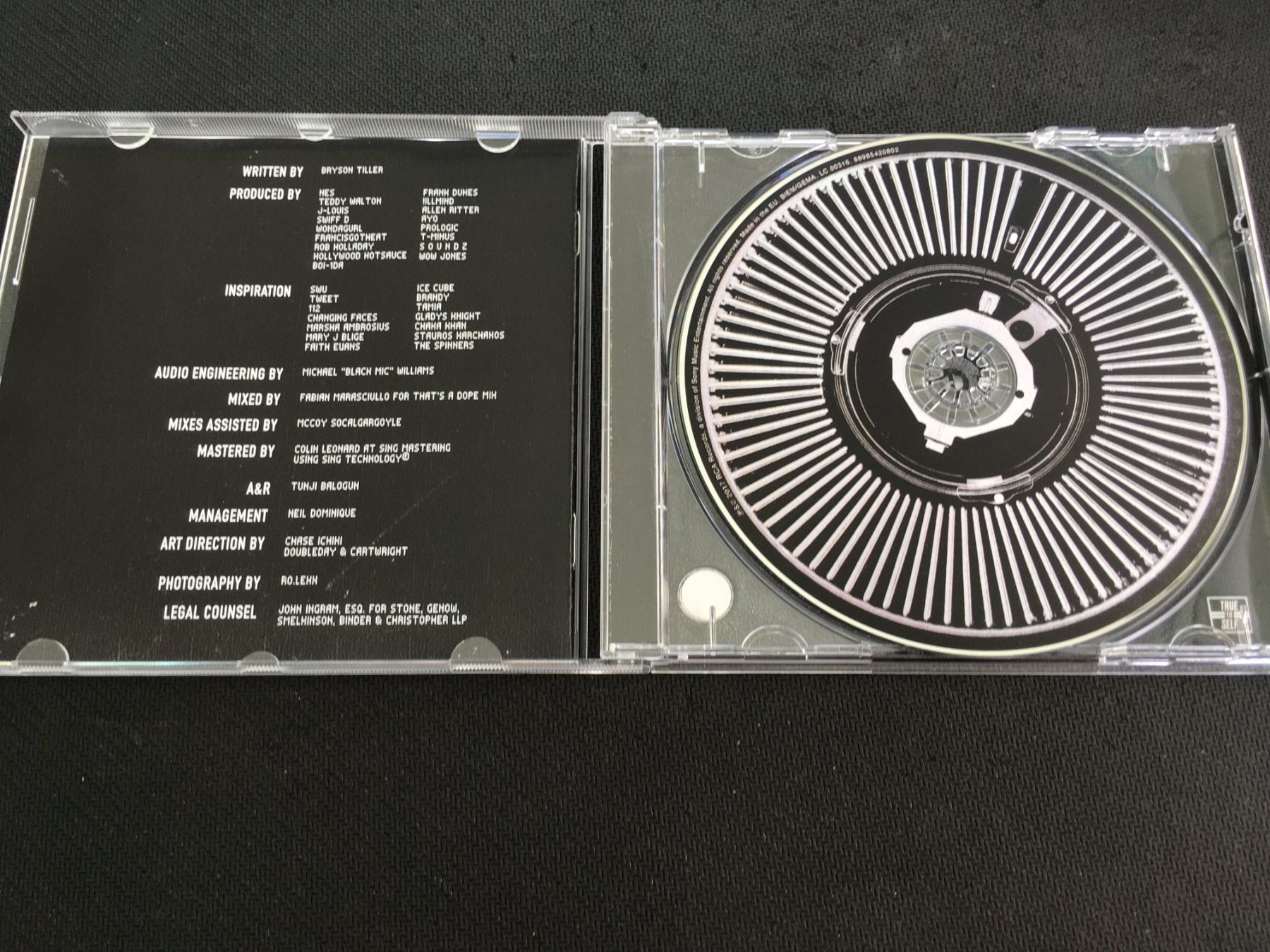 CDs: True to Self - Bryson Tiller -CD- – Gebraucht aus St.Gallen von MedienJoe 1