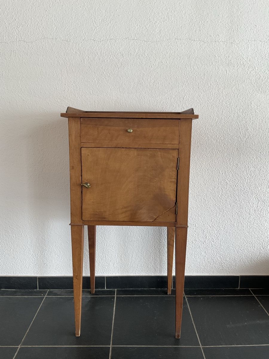 Kommoden: Liseuse – Gebraucht aus Solothurn von Optaia0 1