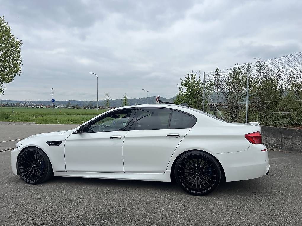 Autos: BMW M5 F10 V8  – Gebraucht aus Hunzenschwil von asm_v9dj 2