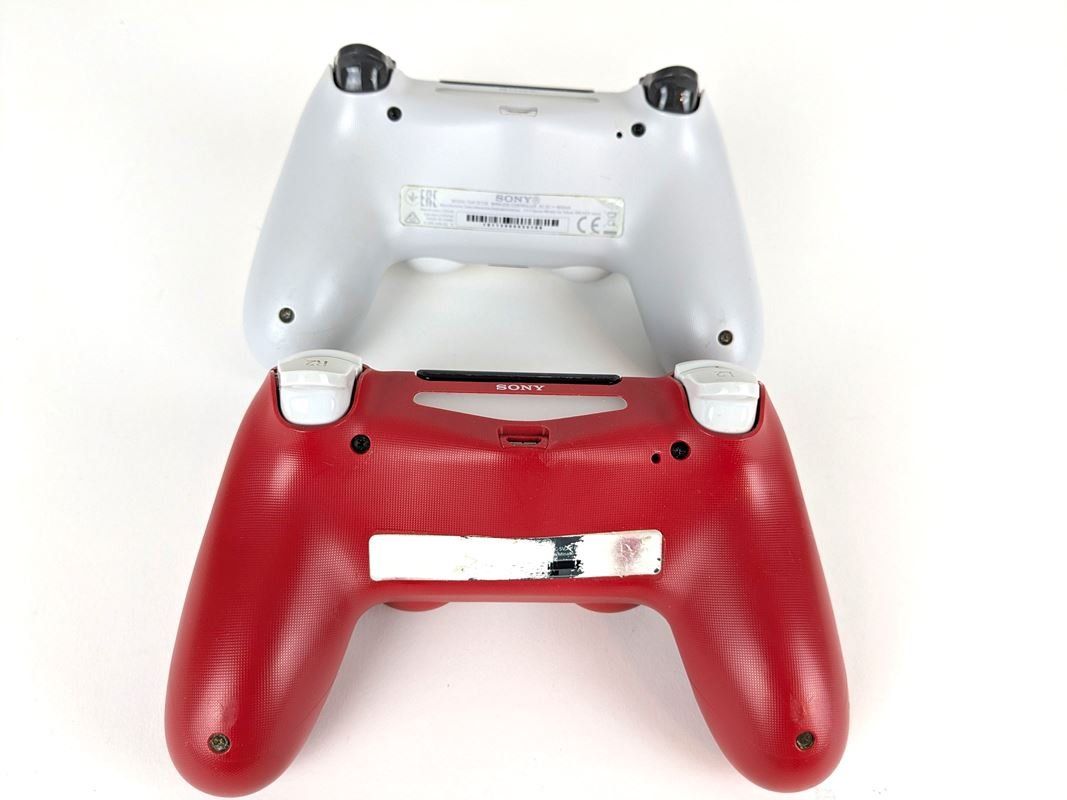 Sony Controller: 2 SONY PS4 Dualshock 4 Wireless Controller – Gebraucht aus Thun von Restwert_Thun 4