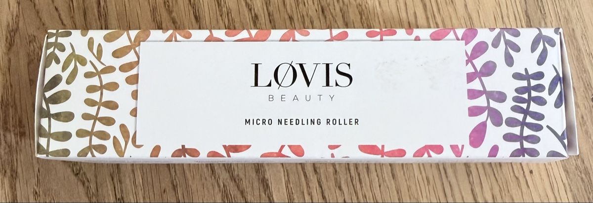 Cura del viso: Rouleau de Micro Needling LOVIS NEUF – Nuovo e nell'imballaggio originale da Courgevaux venduto da auxtrouvailles