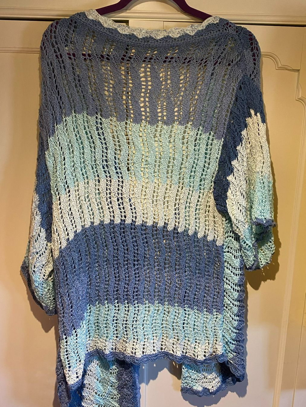 Giacche: STRICKJACKE-BIJOUX, EINZELSTÜCK-BLAU-TÜRKIS – Nuovo e nell'imballaggio originale da Meienried venduto da ManuelaBoutique 6