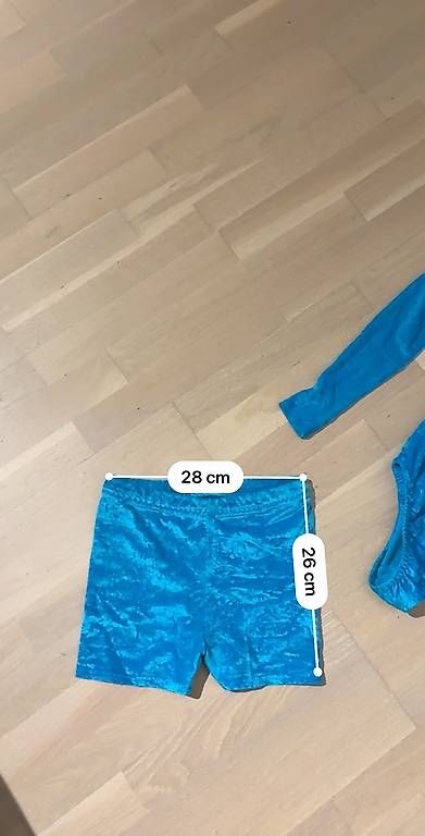 Completi: Turnanzug – Usato da Schüpfen venduto da ani_gj8r 3