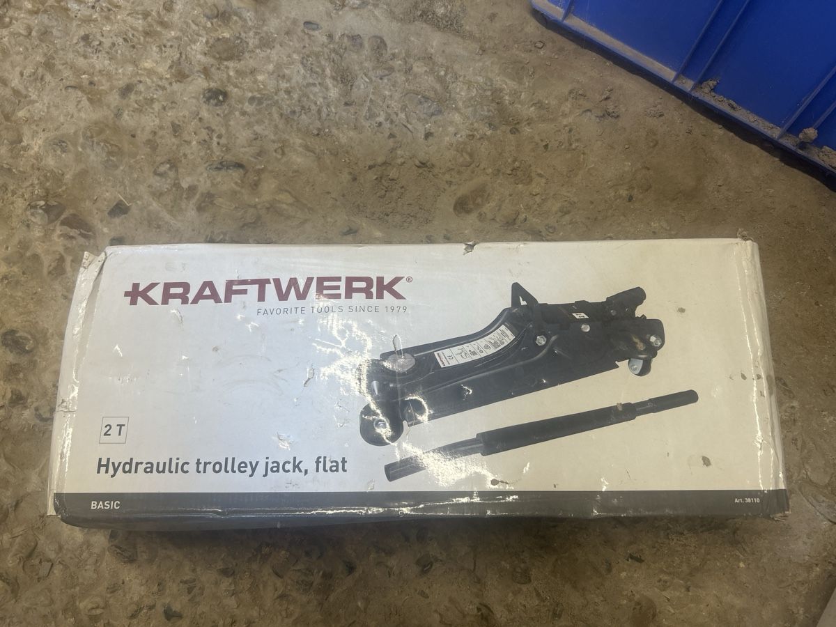 Kraftwerk Tutti gli attrezzi: Wagenheber Kraftwerk – Nuovo (secondo la descrizione) da Ermenswil venduto da Speed028026