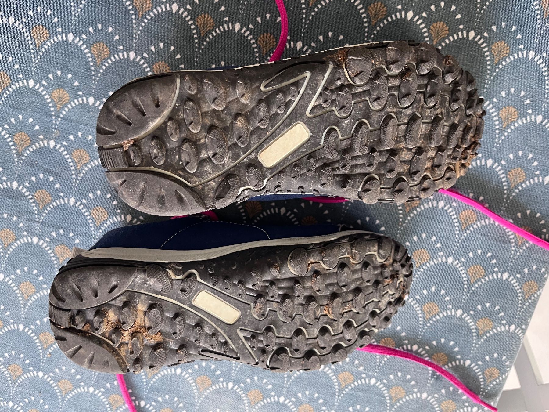 Scarpe per ragazze: Baskets de randonnée taille 33 – Usato da Gland venduto da ideoreve 2