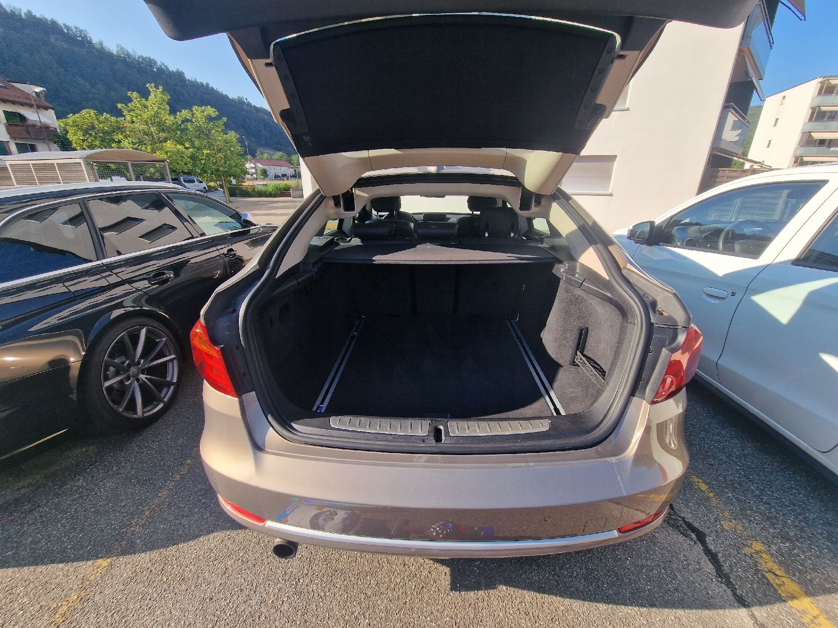 BMW Automobili: BMW 320i GT ab Mfk – Usato da Wangen b. Olten venduto da gibauf 6