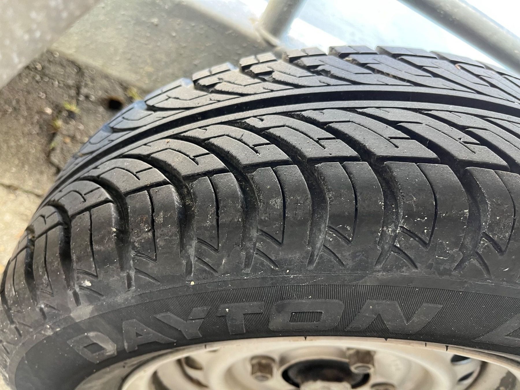 Rimorchi: Remorque plateau 1000kg. 2.95 x 1.60 – Usato da Evilard venduto da baba5541 6