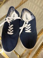 Damen Sneakers Gr 40 NEU
