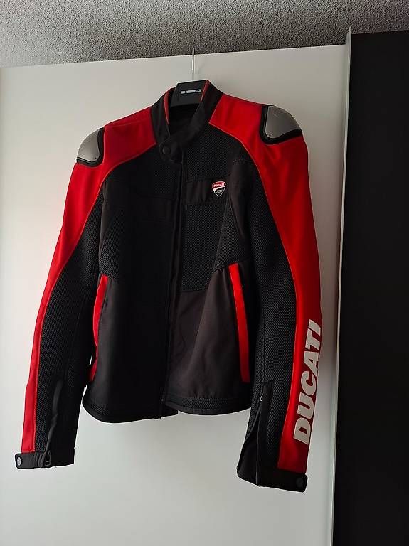 Giacche: Ducati Töffjacke – Usato da Olten venduto da rita085 1