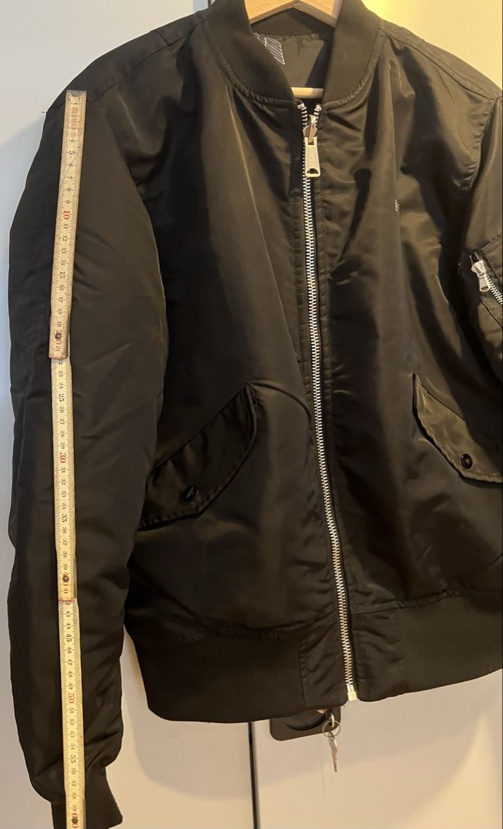 Giacche: Boy London Bomberjacke mit Adler. Grösse M – Usato da Sevelen venduto da Ritiplampi 3