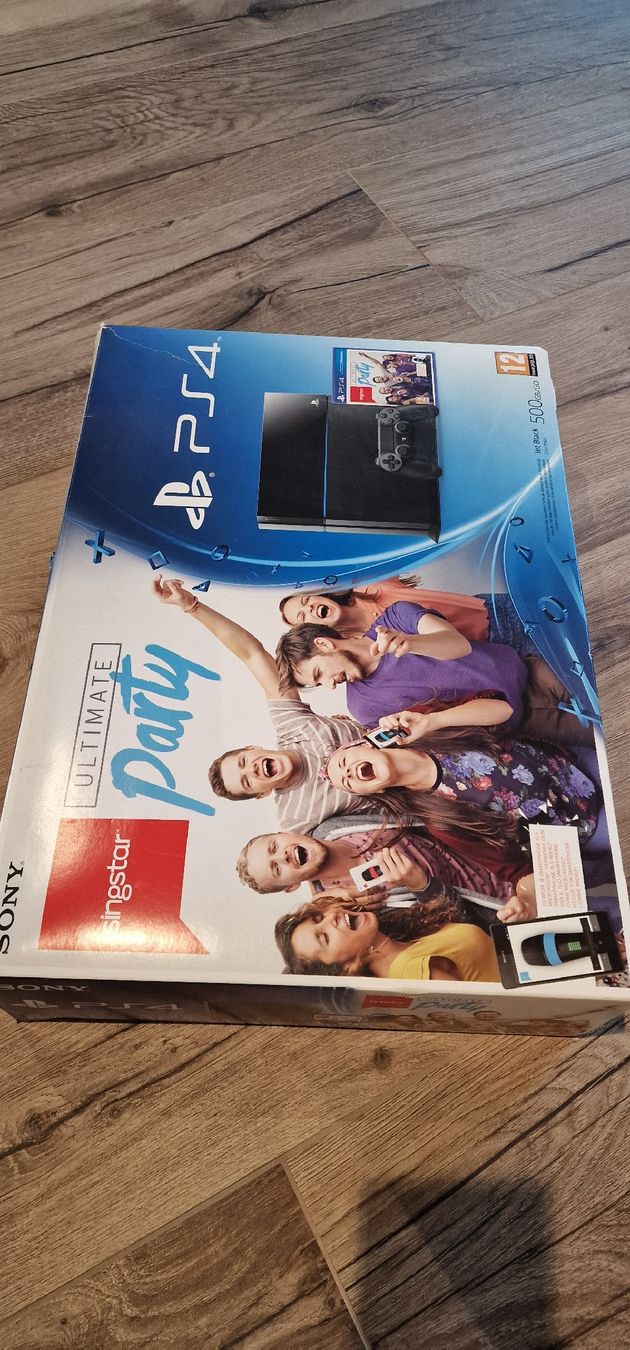 Sony Console: Sony PlayStation 4 Ultimate Party Edition mit Spiel – Usato da Roggliswil venduto da Bluro90 7