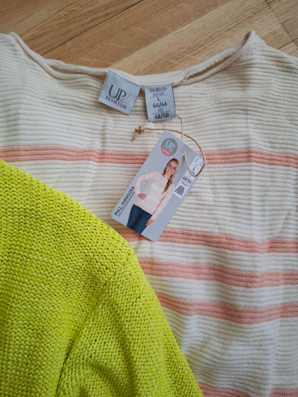 Lotti di vestiti: Neu; 3er Set leichte Pullover, Grösse 44/46/50 – Nuovo e nell'imballaggio originale da Zürich venduto da zhch15 4