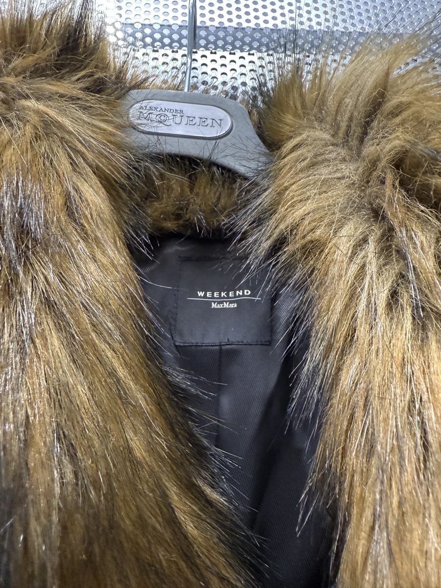 Max Mara Giacche: MAXMARA WEEKEND Pelzjacke Imitat (S) – Nuovo (secondo la descrizione) da Horgen venduto da prelovedzh 1