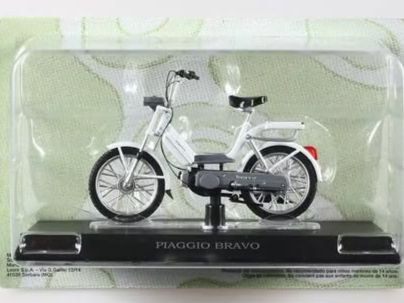Kits de montage: Piaggio Bravo , 1:18 – Neuf avec emballage d'origine à Goldach par Feivel9 1