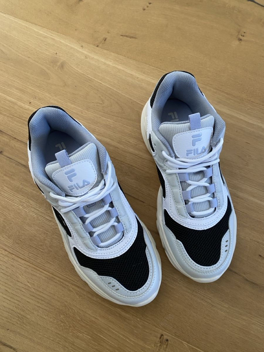Puma Scarpe da donna: Neue Puma Collene Sneakers – Nuovo (secondo la descrizione) da Igis venduto da stabile_verbindung 2