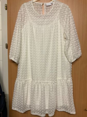 Weisses Kleid