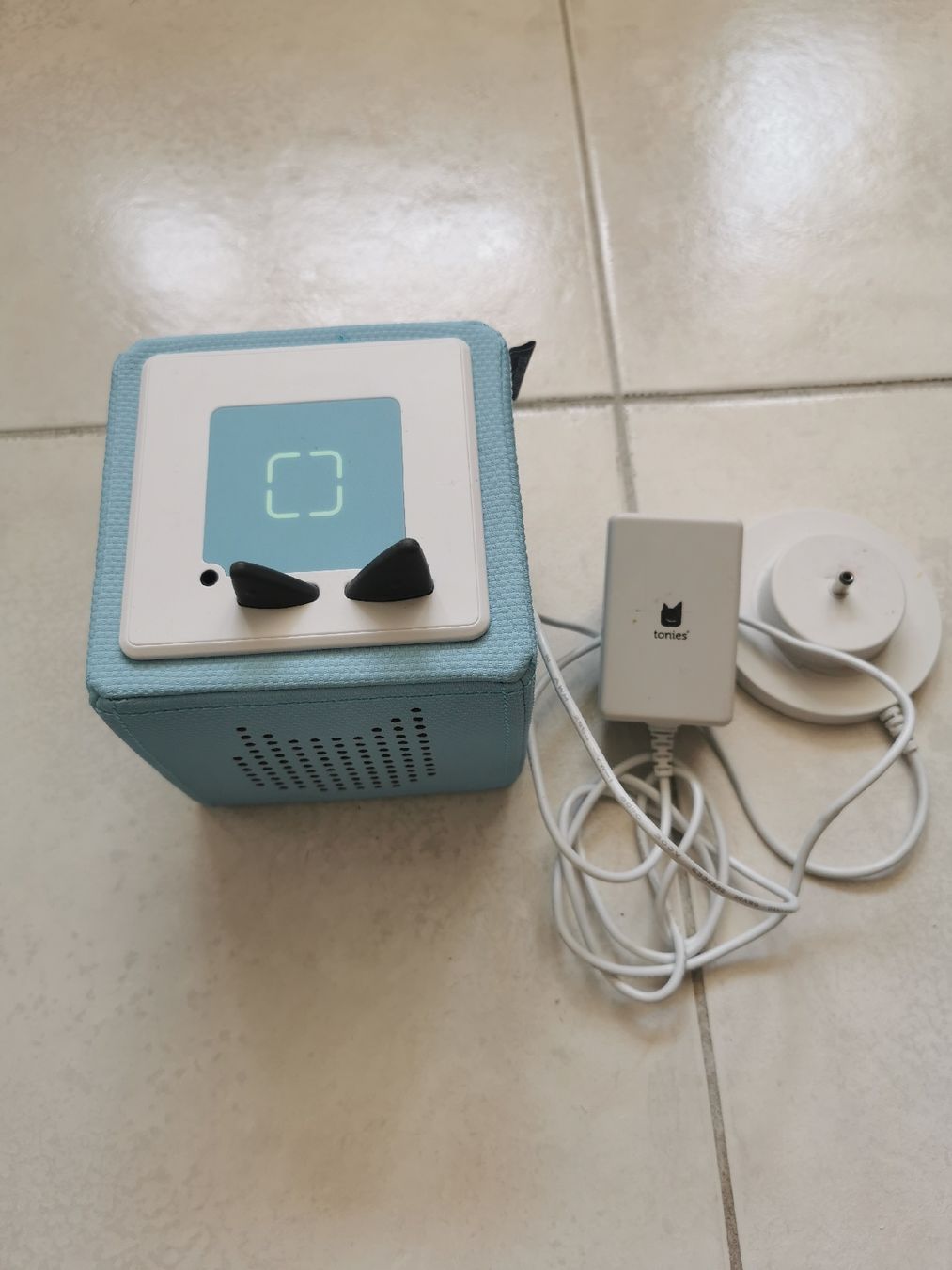 Tonies Giocattoli: Toniebox Farbe Hellblau – Usato da Brunnen venduto da JJaime 1