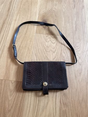 Damen Umhängetasche braun Leder Reptiloptik guter Zustand